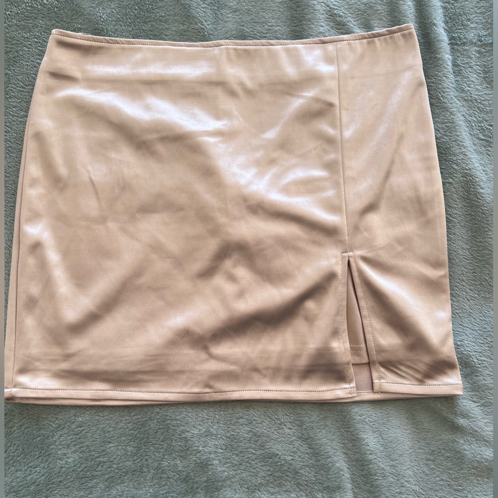 Satin Skirt - Nude